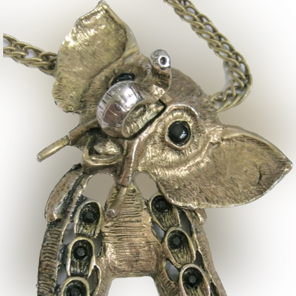 Verified JULIANA Vintage Articulated Metal Cabochon Elephant Pendant Necklace